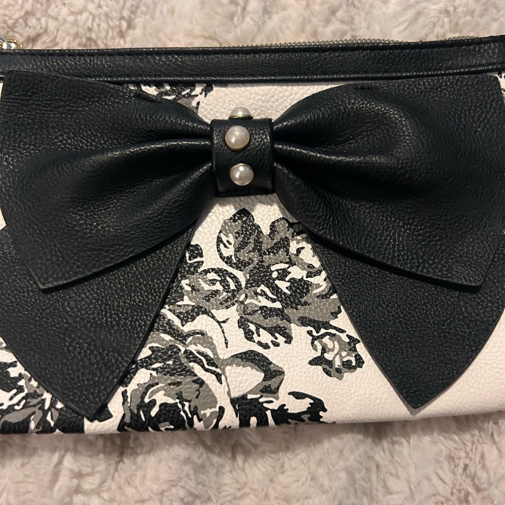 Betsy Johnson Elegant Black and White Floral Clutch with Bow